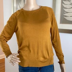 Zara knit long sleeve shirt size Medium